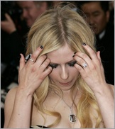 Avril Lavigne Nude Pictures