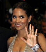 Halle Berry Nude Pictures