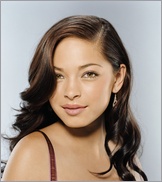 Kristin Kreuk Nude Pictures