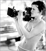 Milla Jovovich Nude Pictures