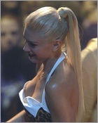 gwen-stefani_10.jpg - 113 KB