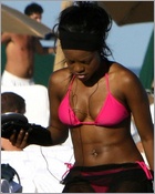 keisha-buchanan_04.jpg - 102 KB