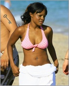 keisha-buchanan_07.jpg - 104 KB