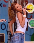 nadine-coyle_02.jpg - 68 KB