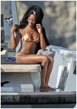 naomi-campbell_01.jpg - 244 KB