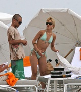 Mena Suvari Nude Pictures