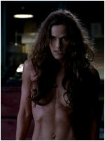 Kelly Overton nude