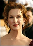 Elizabeth Perkins nude