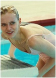 Sara Paxton nude